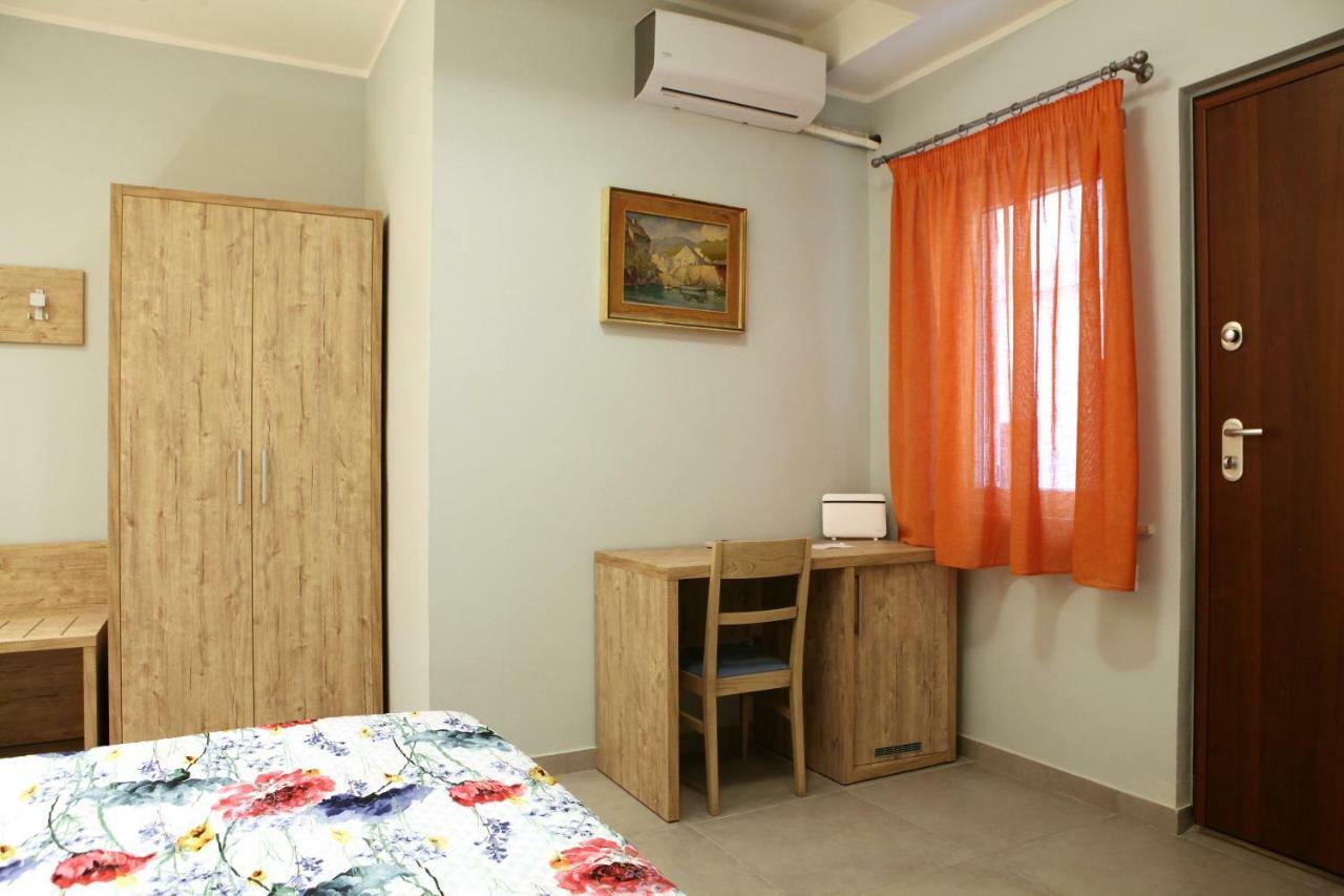 לינה וארוחת בוקר Porto SantʼElpidio La Casa Di Nonno Giulio מראה חיצוני תמונה